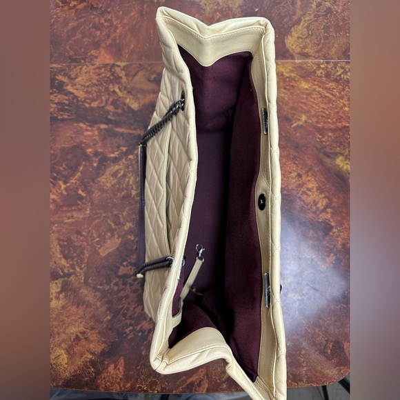 VTG Chanel Jumbo XL Flap Bag Quilted Calfskin Cream Gunmetal HW - Picture 15 of 17